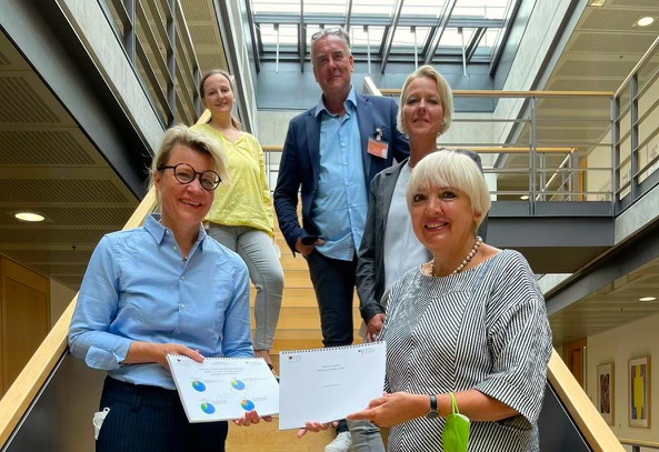 Digital-Initiative Bildung und Gesundheit: Übergabe im Bundestag